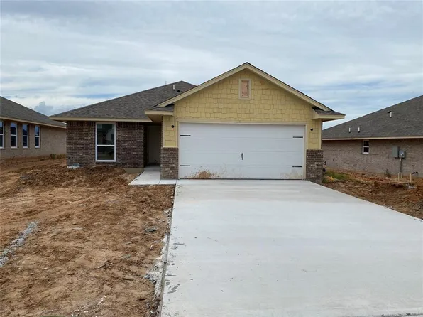 20667 Brush Creek Blvd, Harrah, OK 73045