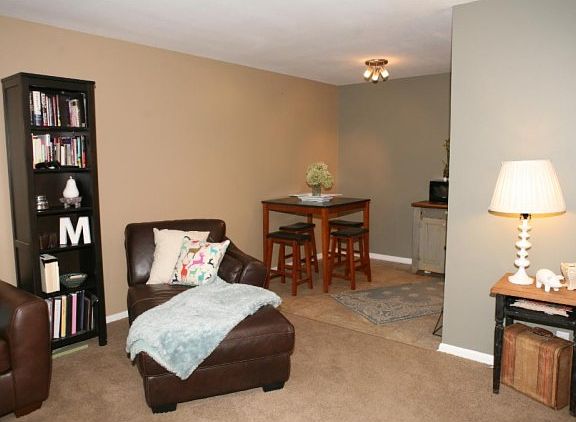 4th image of 2500 Blaisdell Ave APT 302