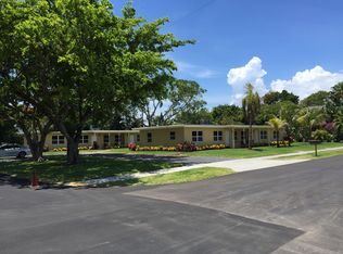 204 SW 1st Ave, Boynton Beach, FL 33435