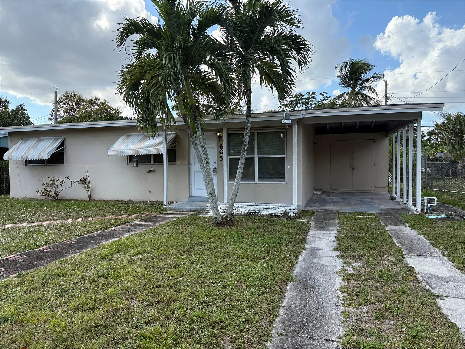 2 bed, 1.0 bath, 888 sqft, $2,500 — Photo 1