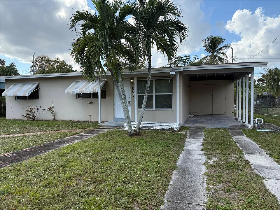 605 SW 22nd Ave