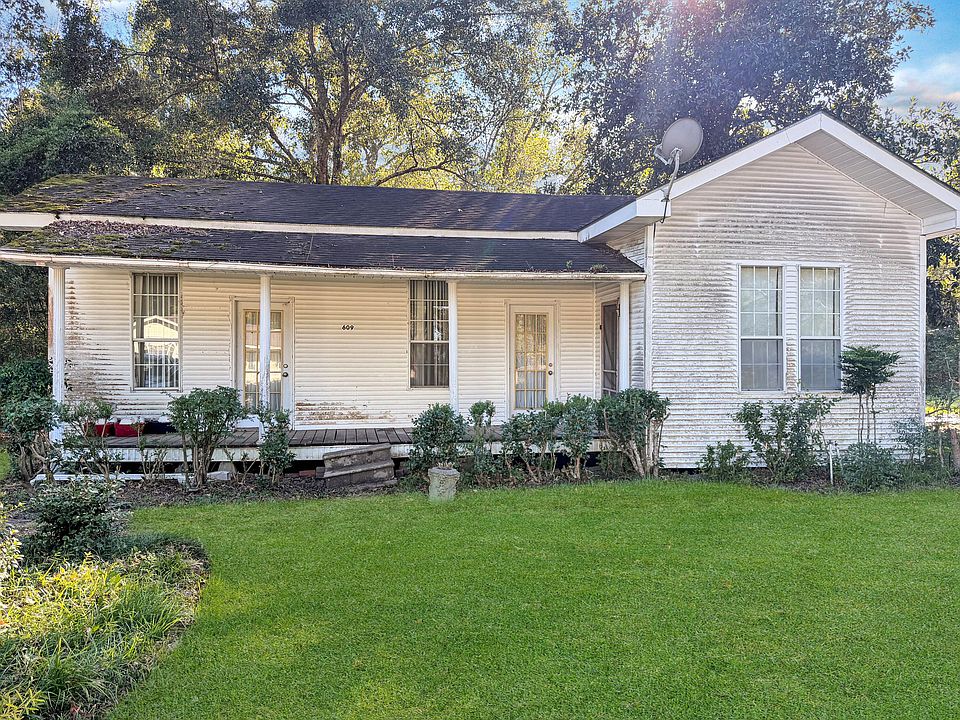 1st image of 609 Mimosa Dr