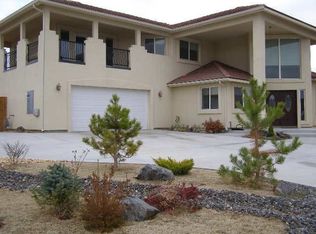 5546 Vista Terrace Ln, Sparks, NV 89436