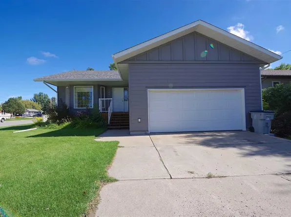 509 1st St E, Barnwell, AB T0K 0B0
