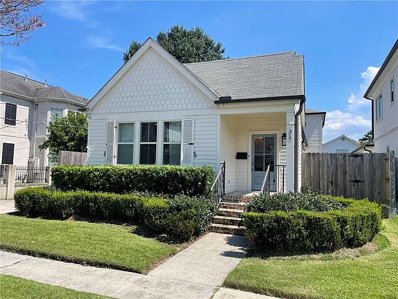 2nd image of 317 Elmeer Ave