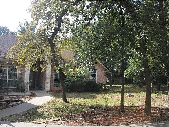 2nd image of 6711 Forest Oaks Ct