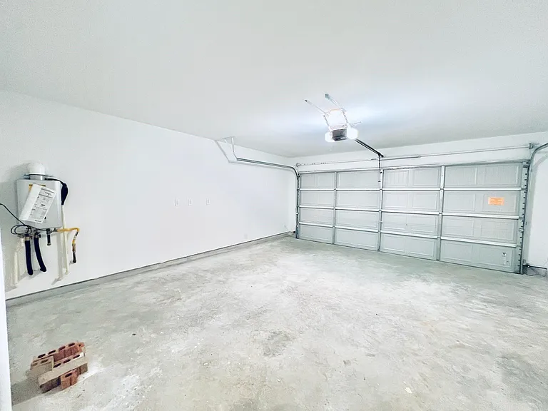 1367 Diamond Carnation Dr — Photo 10