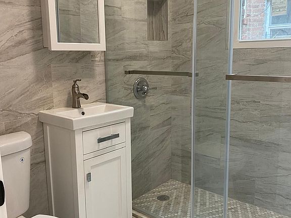 5th image of 3013 Avenue J #1