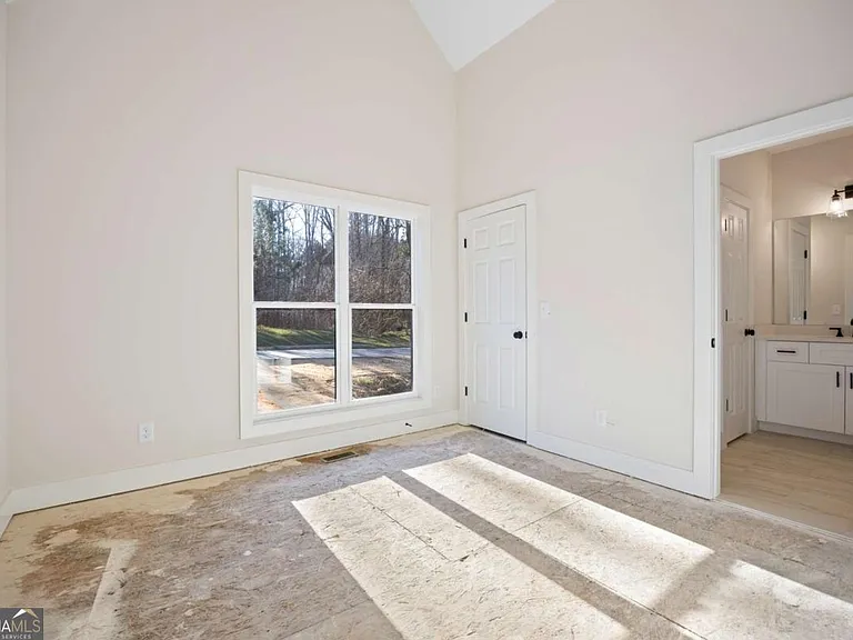 360 Ansley Dr — Photo 24