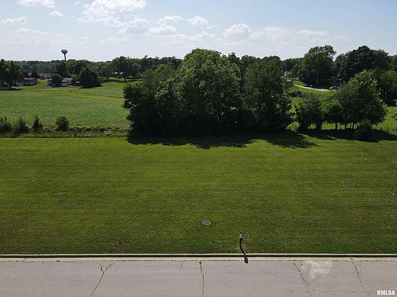 2nd image of 13 Parkview Dr