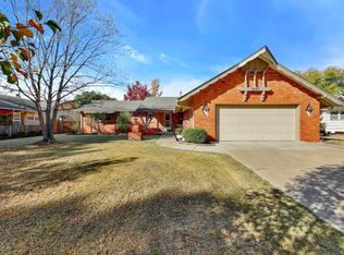 1407 N Stratford Ln, Wichita, KS 67206