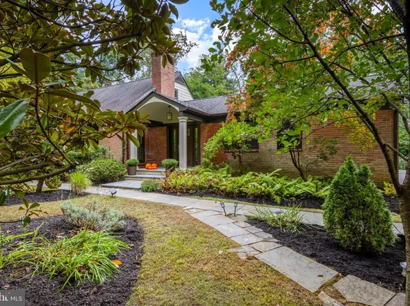 205 Spruce Tree Rd, Radnor, PA 19087