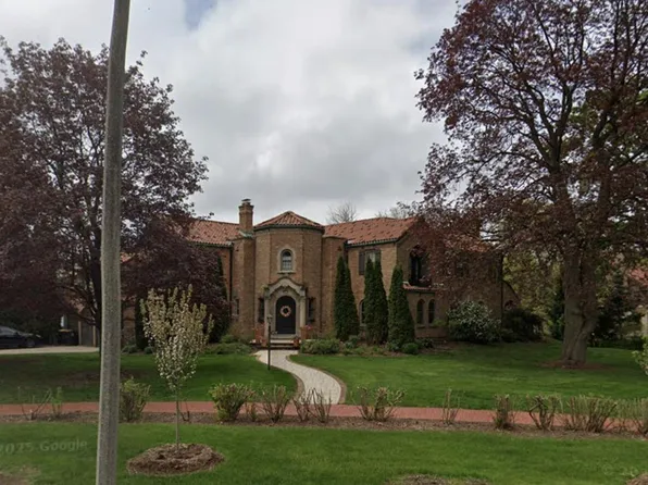 6113 West Washington BOULEVARD, Wauwatosa, WI 53213