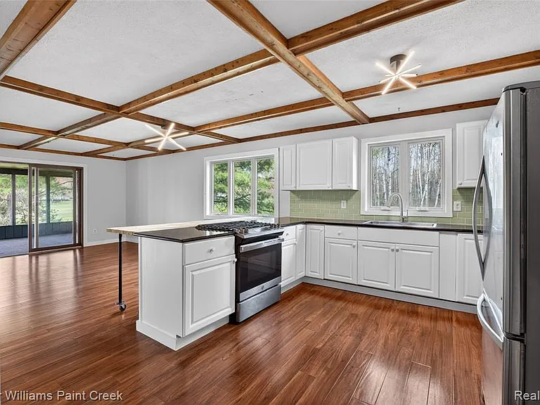 1727 Linksview Way — Photo 16