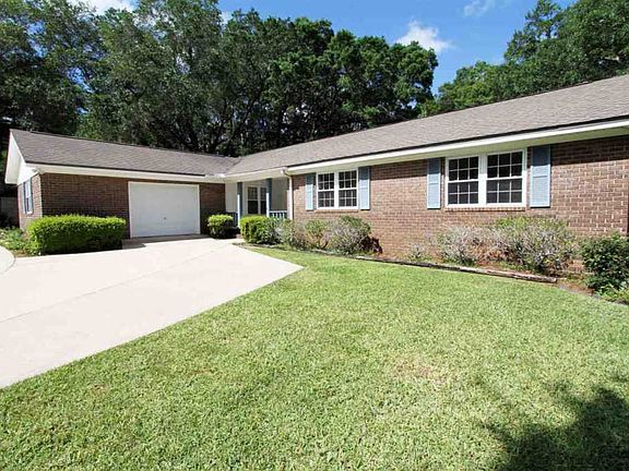 3rd image of 9757 Quail Hollow Ct