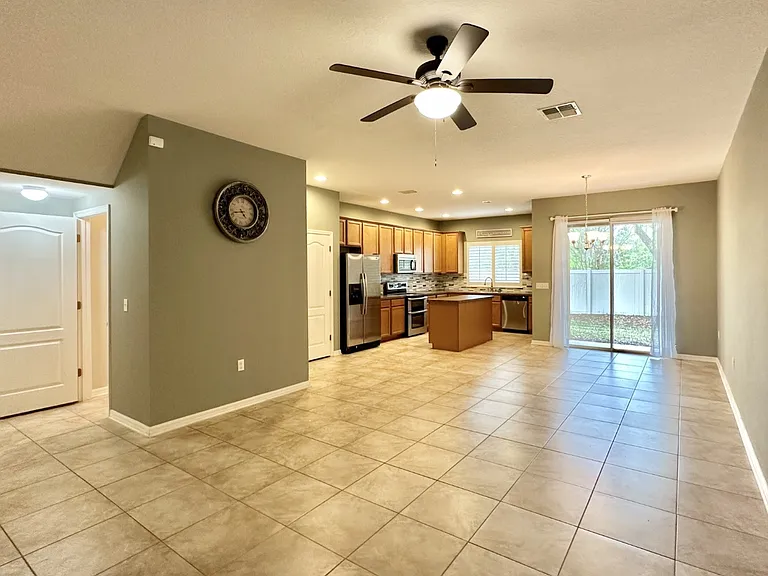 5517 Rutherford Pl — Photo 2