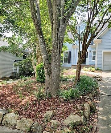 3rd image of 12621 Wetherburn Ln