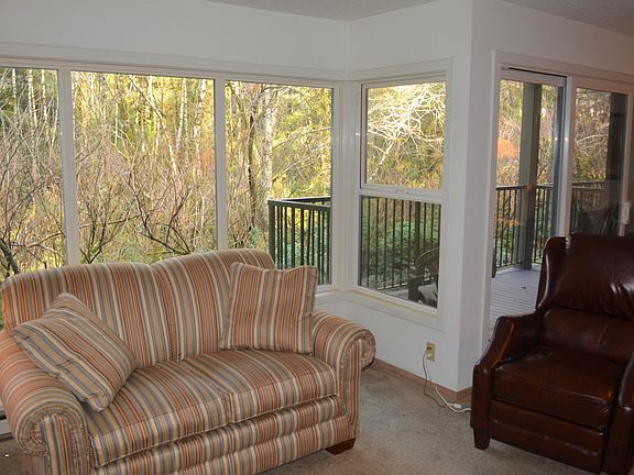 3rd image of 5801 NE Voyage Ave APT 45