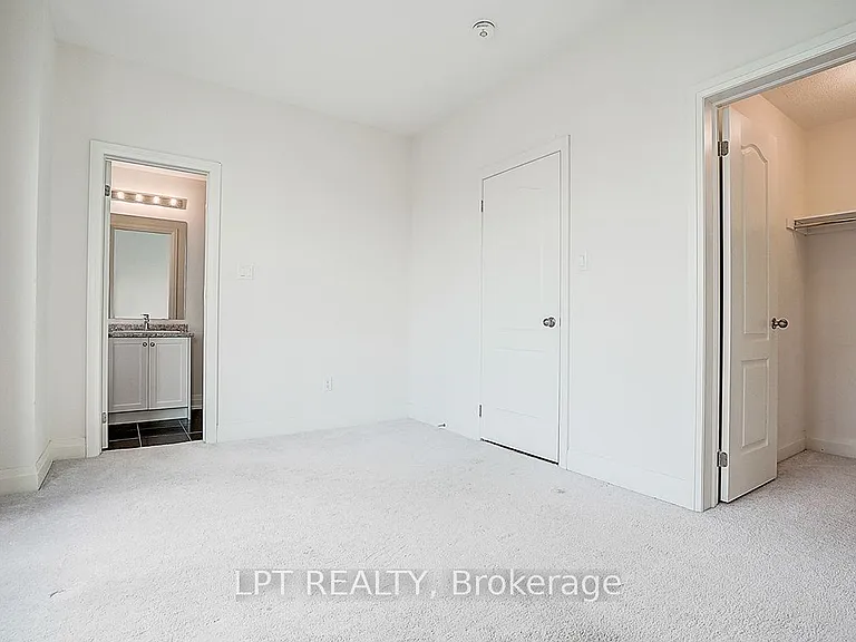 84 William Saville St — Photo 27