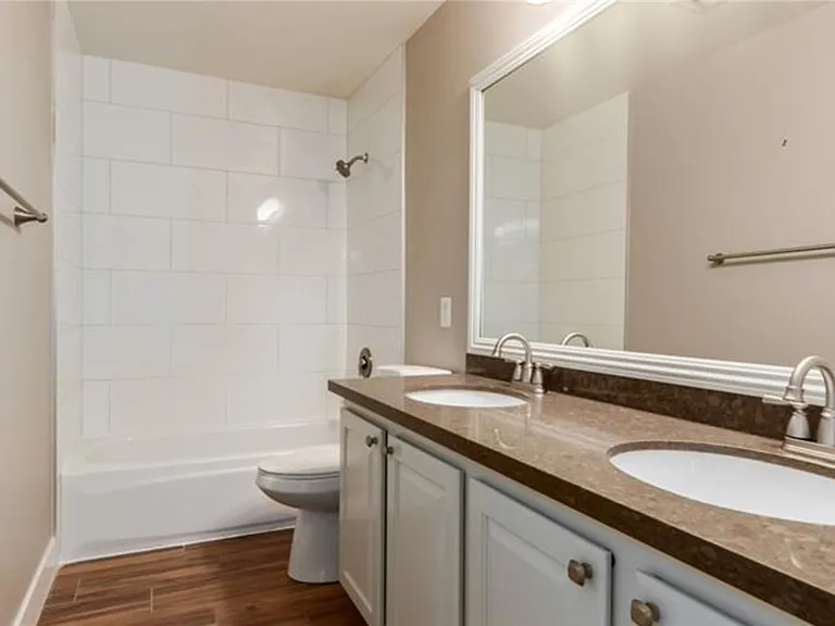 264 Pointe Ranier Ave — Photo 33