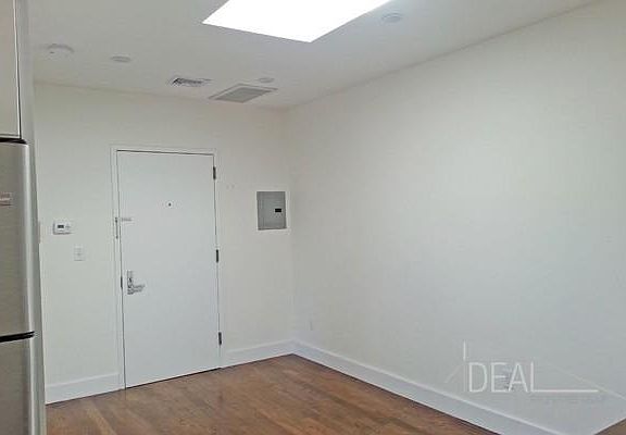 2nd image of 85 Douglass St APT 4