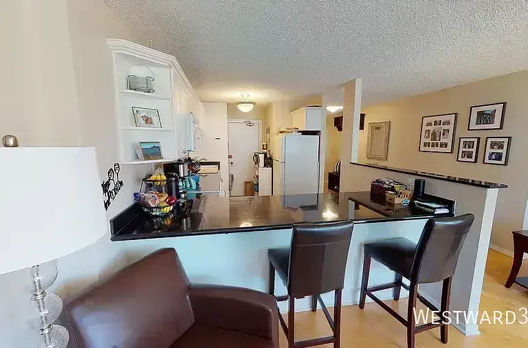 2754 N Hampden Ct #605 — Photo 3