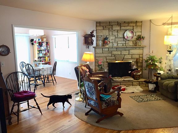 5th image of 3056 Los Olivos Ln