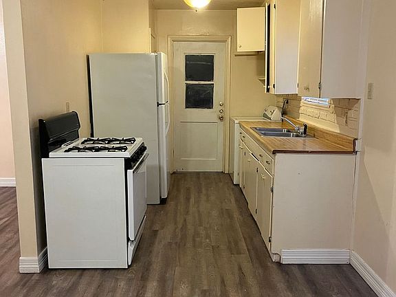 3rd image of 1001 S 25th St