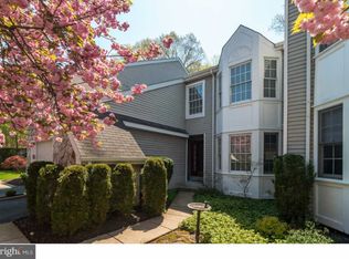 52 Bogey Cir, Doylestown, PA 18901
