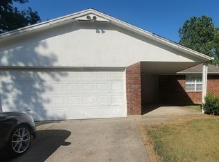 1605 Bluejay Ln, Muskogee, OK 74403