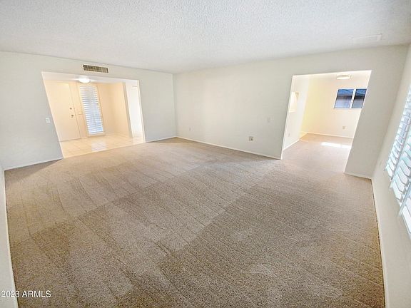 3rd image of 19210 N SOMBRERO Circle