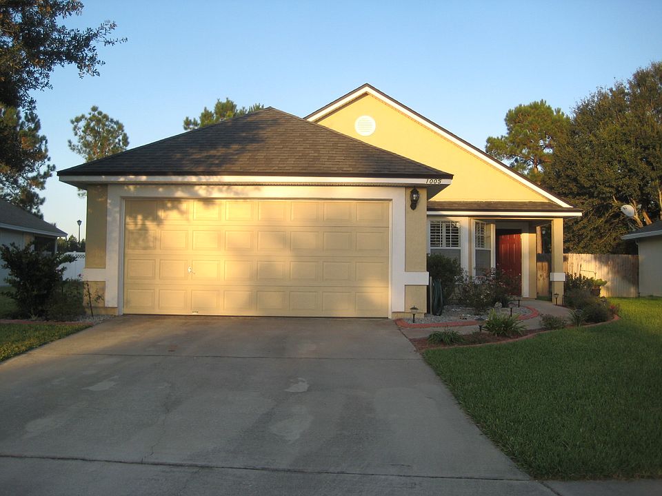 1st image of 1005 Moosehead Dr