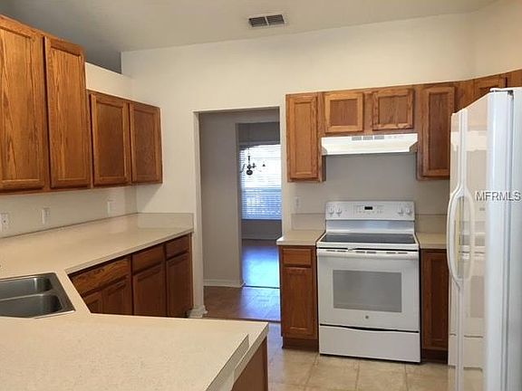 5th image of 6935 Bently Dr
