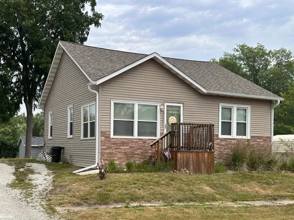 807 Ashland Ave, Chariton, IA 50049