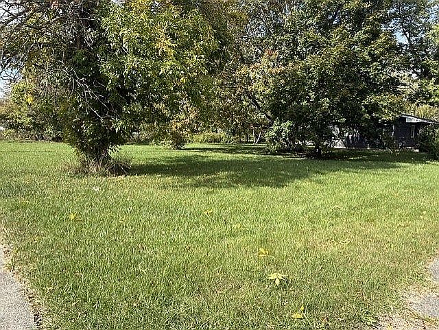 1st image of 3263 Oakwood Ave