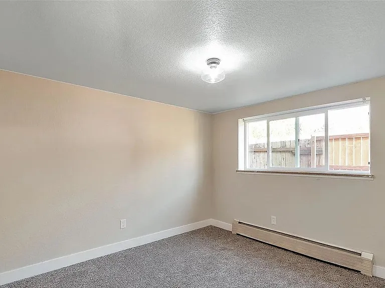 1300 Depew St — Photo 7