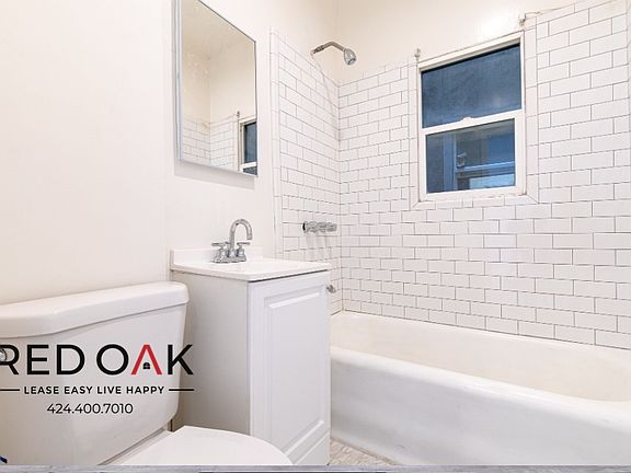 4th image of 1137 S Western Ave #118