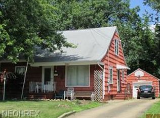 1542 Bradford St NW, Warren, OH