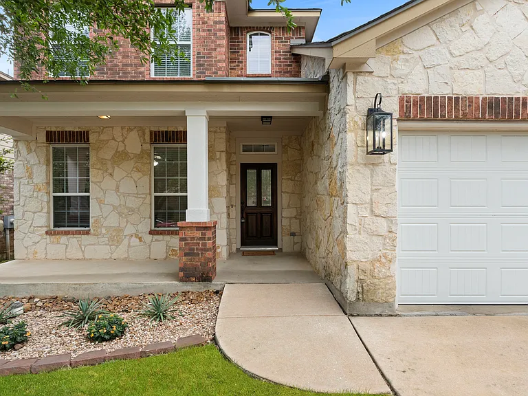 25047 McBride Dr — Photo 4