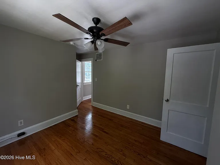 2519 S Memorial Dr — Photo 15