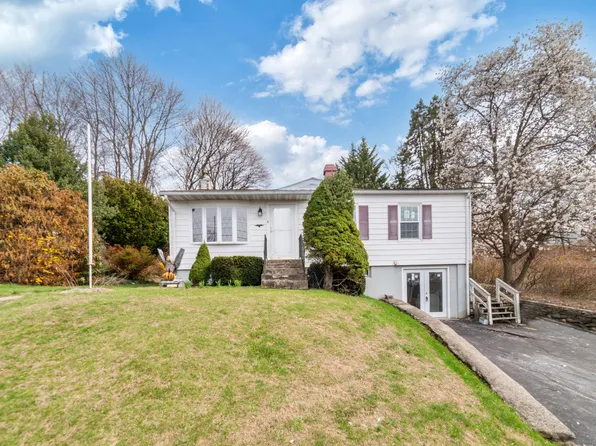 4 Belleview Terrace, Ansonia, CT 06401