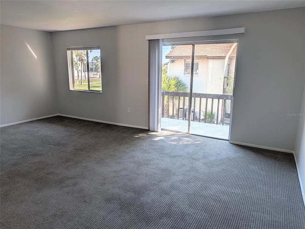 1 bed, 1.0 bath, 739 sqft, $1,200 — Photo 3
