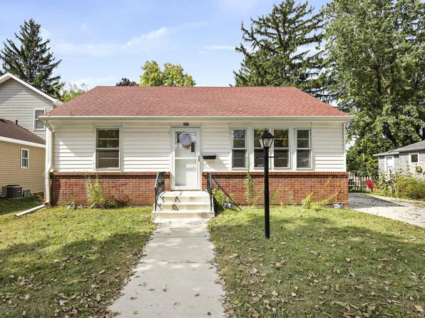 243 1st Street, Prairie Du Sac, WI 53578