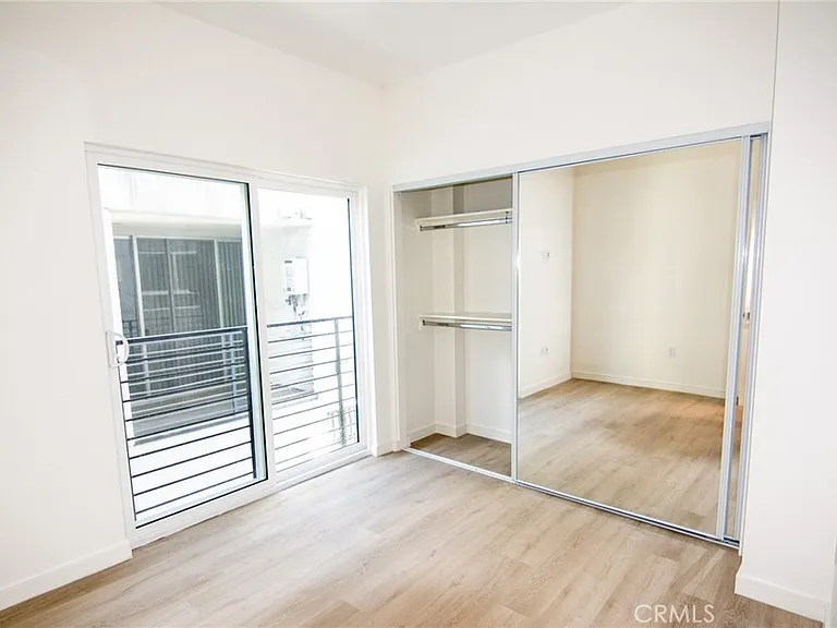 1187 Crenshaw Blvd #102 — Photo 7