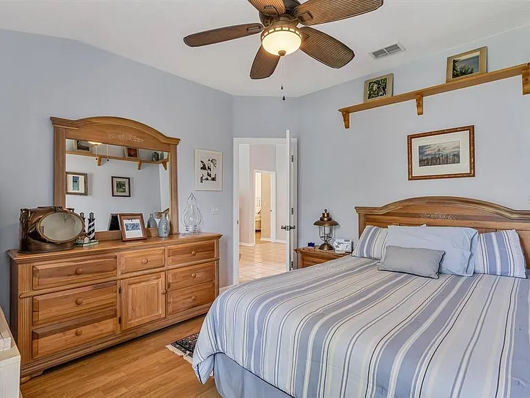 13903 Bluewater Cir — Photo 20