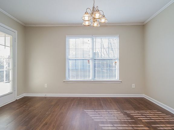 4th image of 6030 Eden Ln