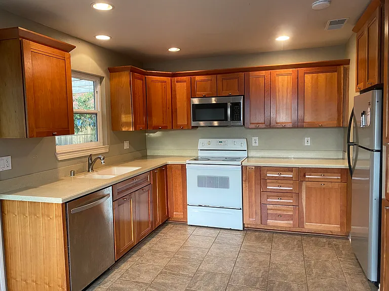 1234 Heather Ln — Photo 8
