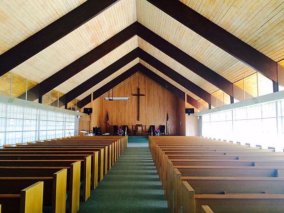 Main sanctuary (1 of 2 sanctuaries)