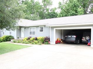 1103 W Hickory St, Sylacauga, AL 35150