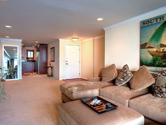 5th image of 9520 Rainier Ave S APT 406